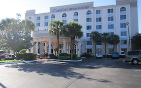 Comfort Inn & Suites Lakeland North I-4
